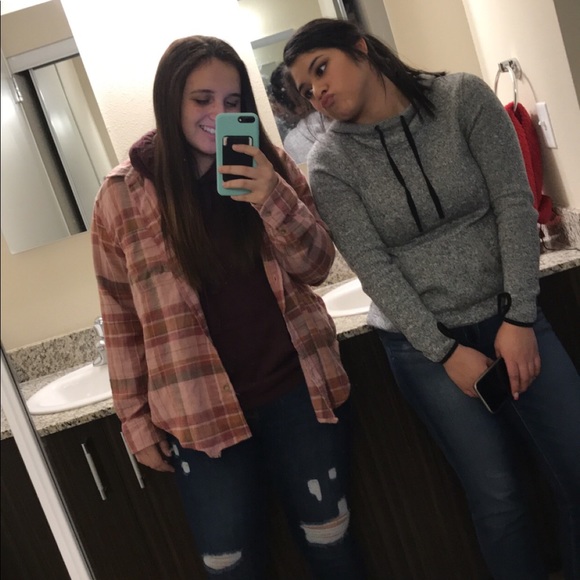 Meet your Posher, Lorena - Picture 1 of 1